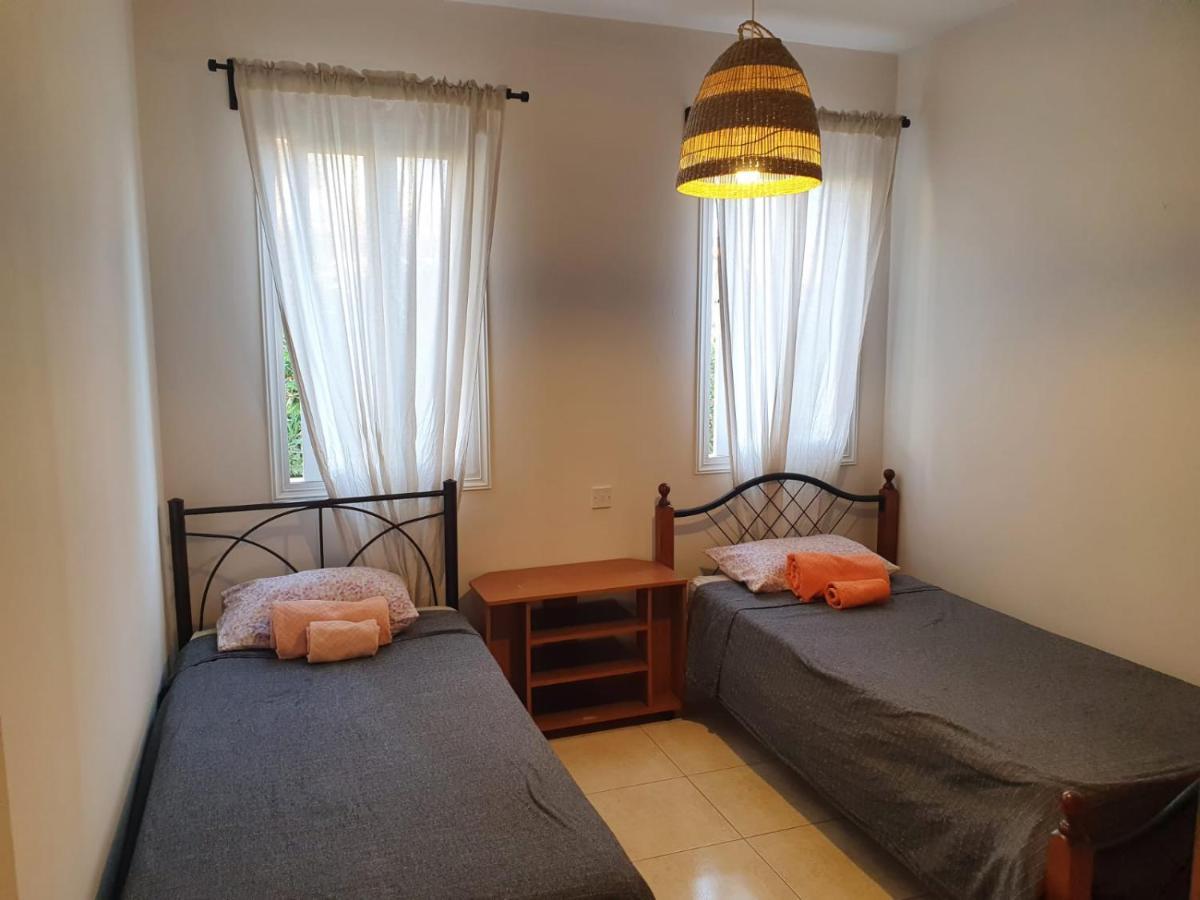 Ancient Paphos - Cozy Place Next To The Sea, Marina, Historical Sites, Buses, Mall, And Market Exteriér fotografie